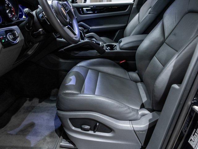 used 2022 Porsche Cayenne E-Hybrid car, priced at $70,899
