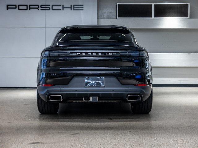 new 2025 Porsche Cayenne car, priced at $110,275