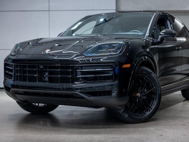 new 2025 Porsche Cayenne car, priced at $110,275