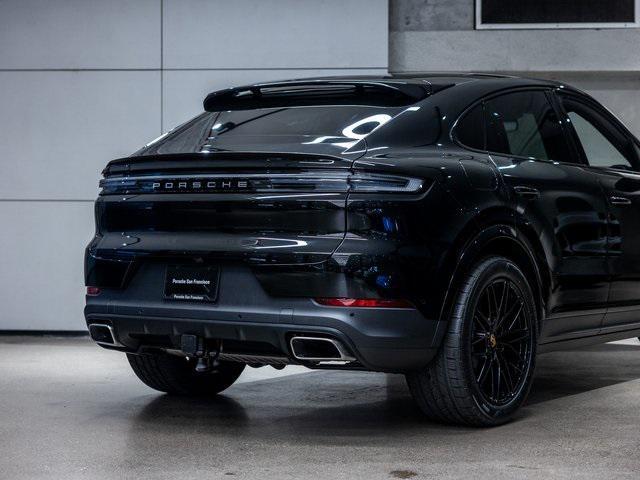 new 2025 Porsche Cayenne car, priced at $110,275