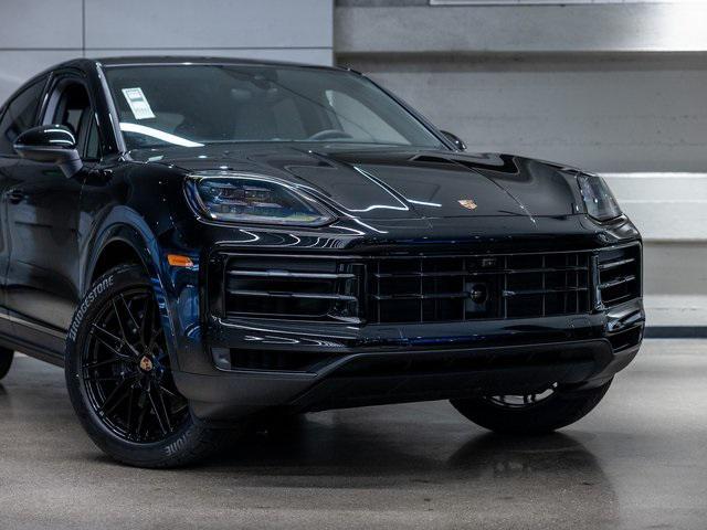 new 2025 Porsche Cayenne car, priced at $110,275