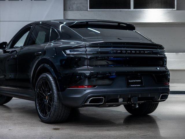 new 2025 Porsche Cayenne car, priced at $110,275