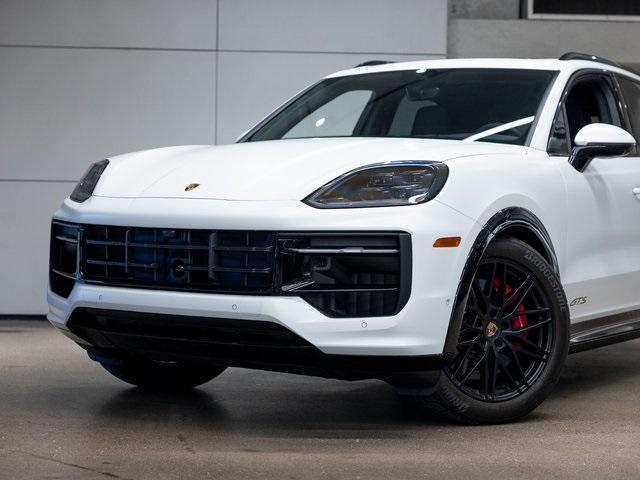 used 2025 Porsche Cayenne car, priced at $149,990