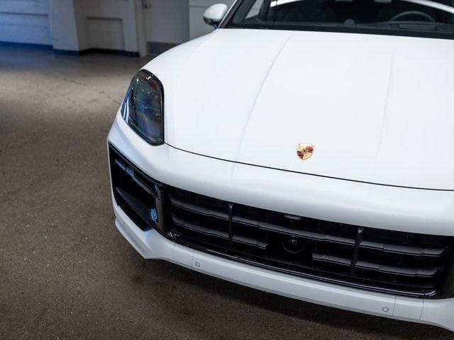 used 2025 Porsche Cayenne car, priced at $149,990