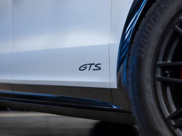 used 2025 Porsche Cayenne car, priced at $149,990