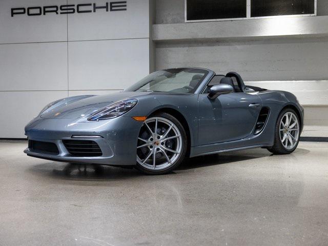new 2025 Porsche 718 Boxster car