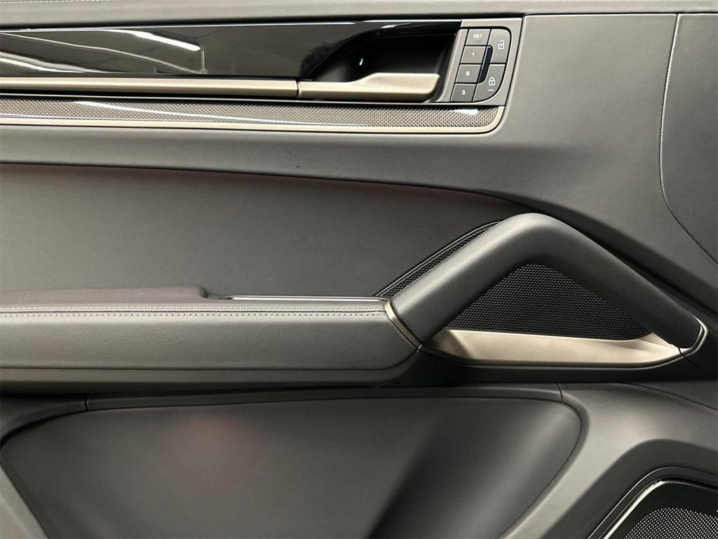new 2025 Porsche Cayenne car, priced at $190,905