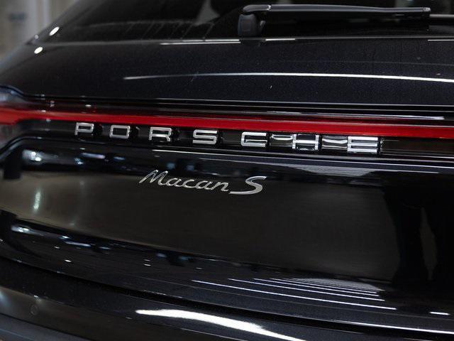new 2025 Porsche Macan car, priced at $91,945