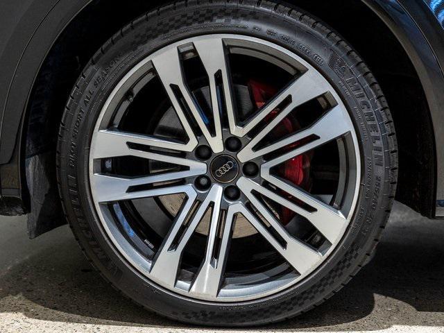 new 2018 Audi SQ5 car