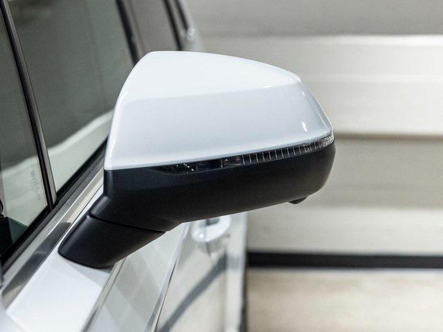 used 2025 Audi Q7 car, priced at $60,884