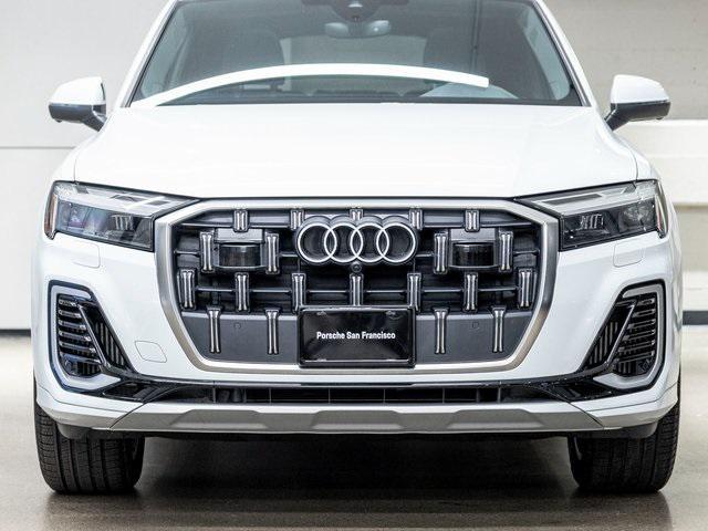 used 2025 Audi Q7 car, priced at $60,884
