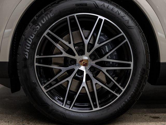 new 2026 Porsche Cayenne car, priced at $113,690