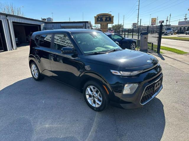 used 2020 Kia Soul car, priced at $10,900