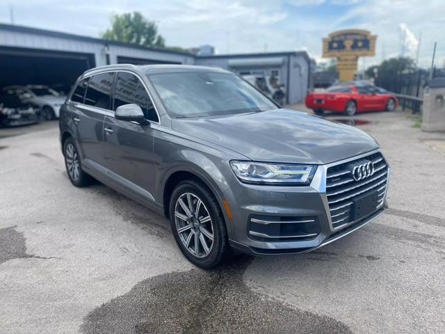 used 2017 Audi Q7 car, priced at $18,900