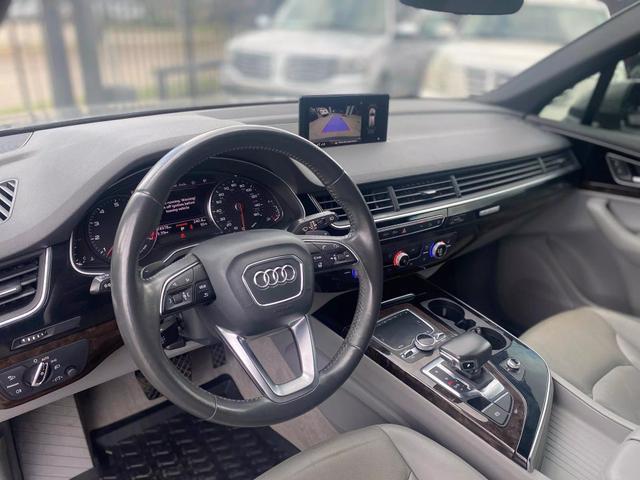 used 2017 Audi Q7 car, priced at $18,900