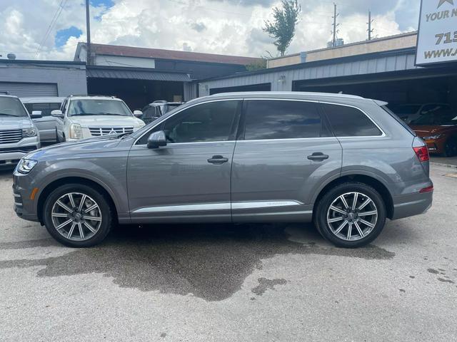 used 2017 Audi Q7 car, priced at $18,900