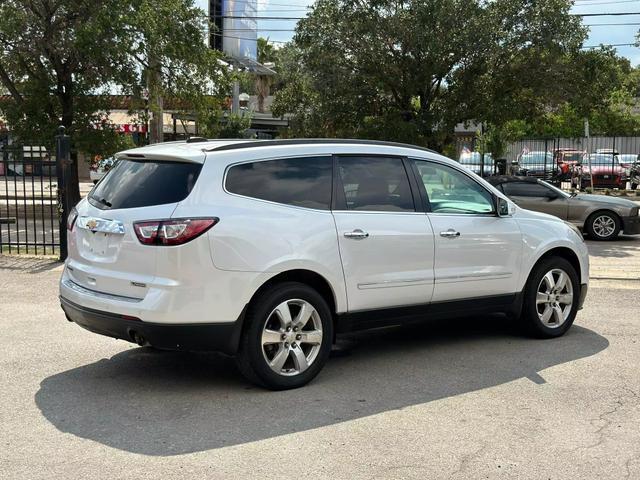 used 2017 Chevrolet Traverse car, priced at $13,200