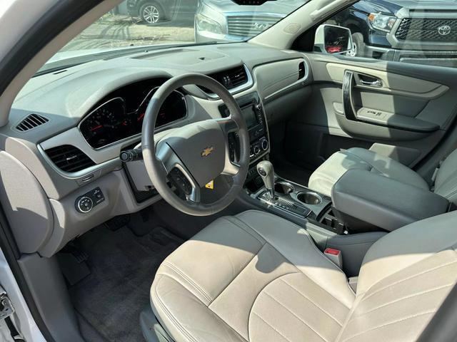 used 2017 Chevrolet Traverse car, priced at $13,200