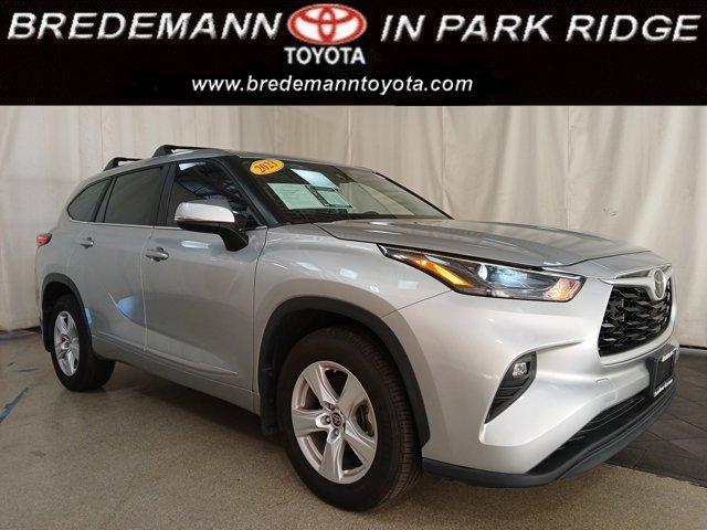 used 2023 Toyota Highlander car, priced at $38,995