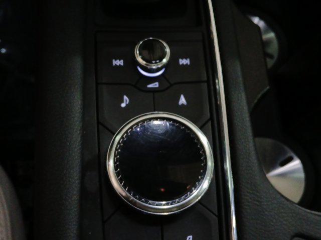 used 2021 Cadillac XT5 car, priced at $33,900