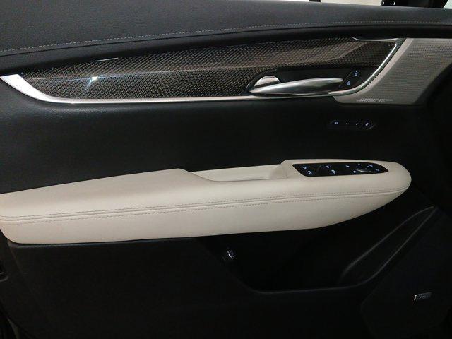 used 2021 Cadillac XT5 car, priced at $33,900