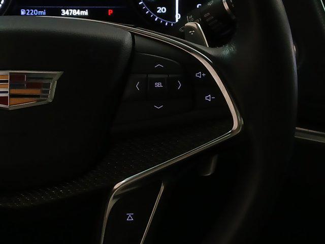 used 2021 Cadillac XT5 car, priced at $33,900
