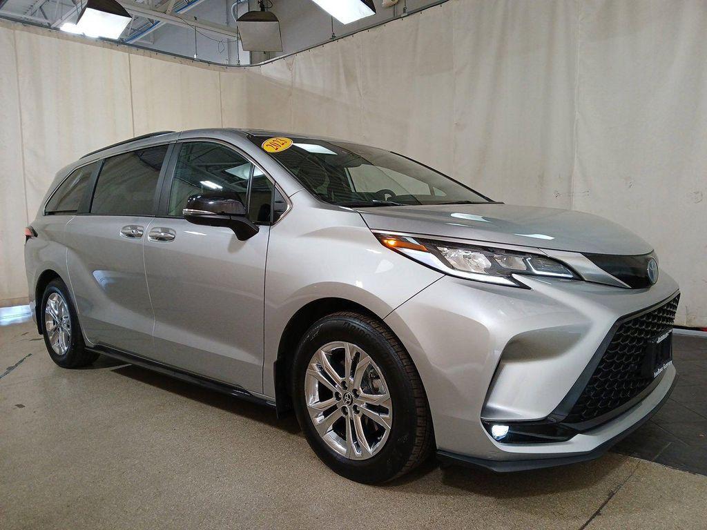 used 2023 Toyota Sienna car, priced at $48,900