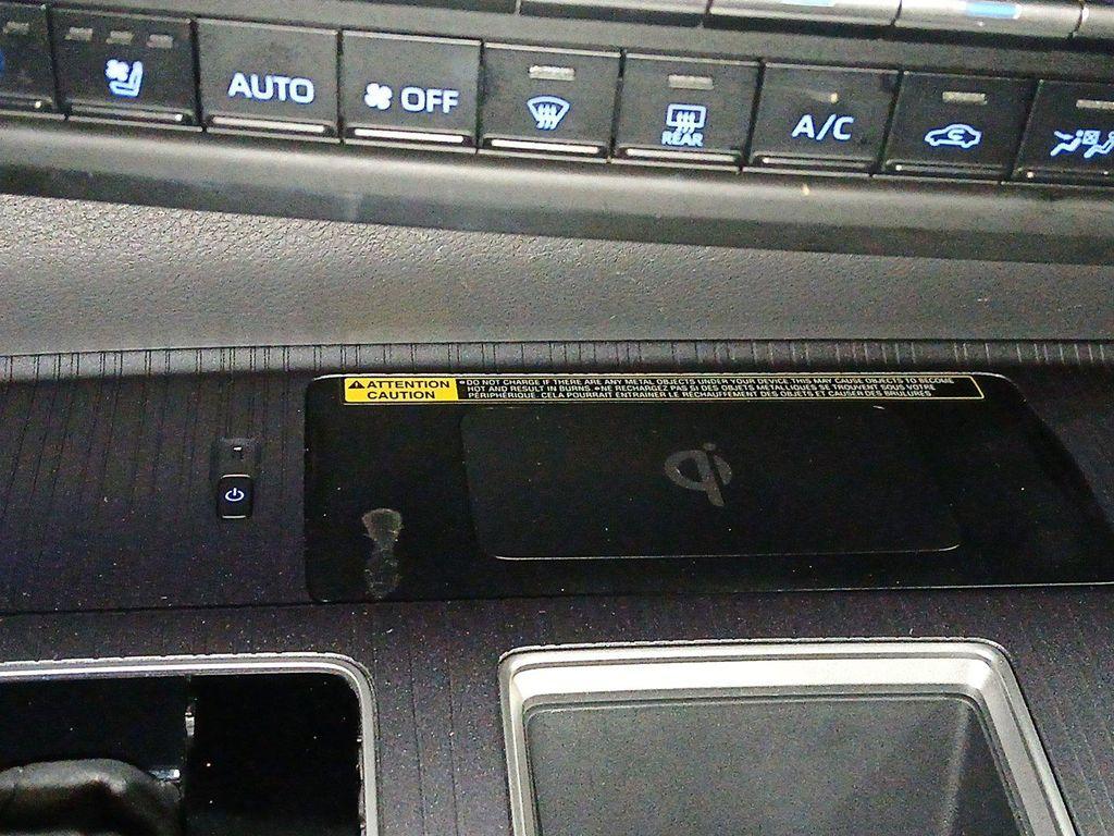 used 2023 Toyota Sienna car, priced at $48,900