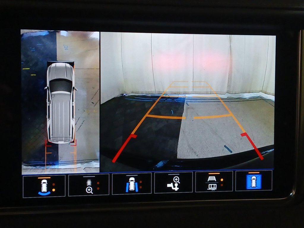 used 2022 GMC Yukon XL car, priced at $70,900