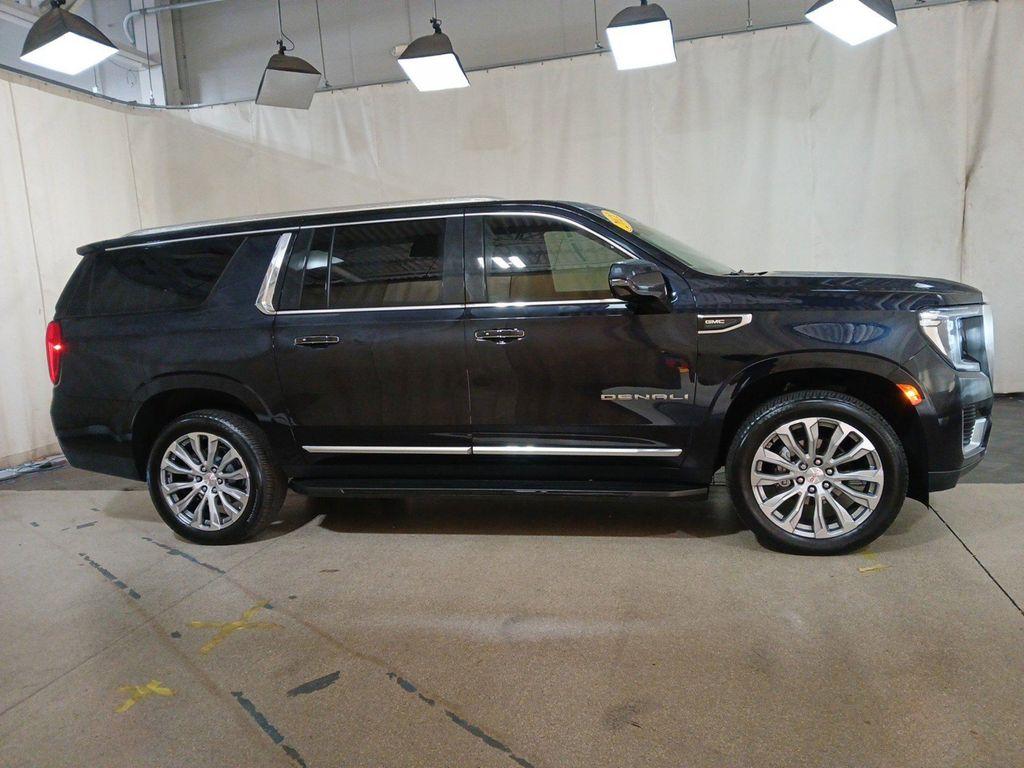 used 2022 GMC Yukon XL car, priced at $70,900