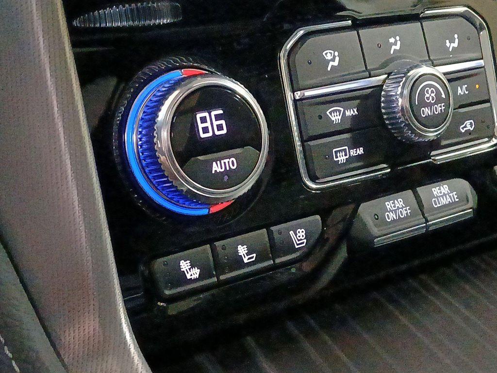 used 2022 GMC Yukon XL car, priced at $70,900