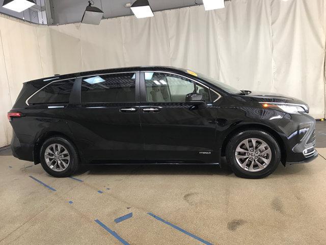 used 2021 Toyota Sienna car, priced at $42,900