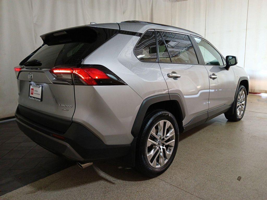 used 2019 Toyota RAV4 car, priced at $31,900