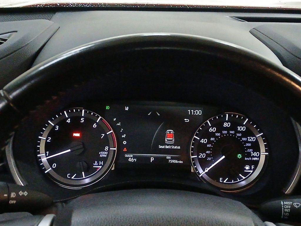 used 2023 Toyota Highlander car, priced at $30,900