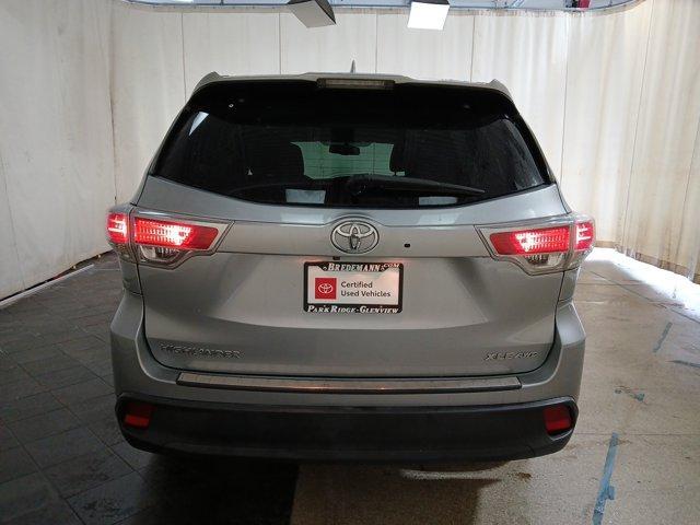 used 2015 Toyota Highlander car, priced at $22,400