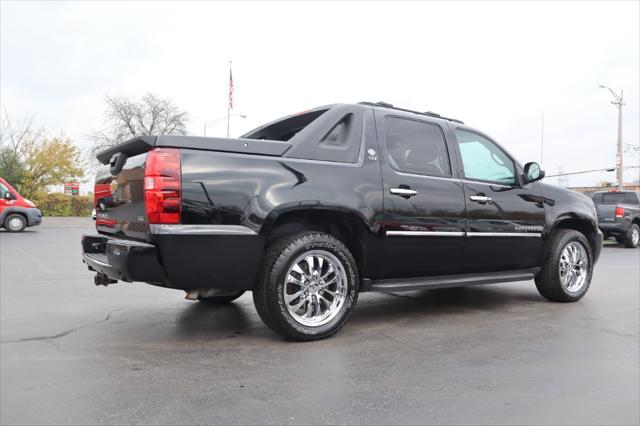 used 2010 Chevrolet Avalanche car, priced at $14,995