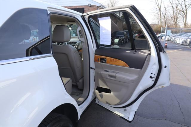 used 2013 Lincoln MKX car, priced at $7,995