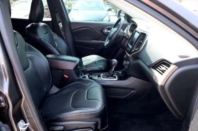 used 2014 Jeep Cherokee car, priced at $10,995