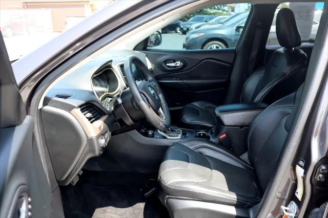 used 2014 Jeep Cherokee car, priced at $10,995