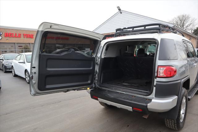 used 2010 Toyota FJ Cruiser car, priced at $14,995