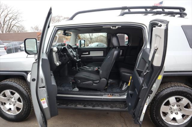 used 2010 Toyota FJ Cruiser car, priced at $14,995