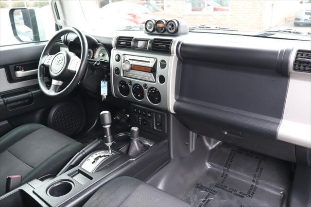 used 2010 Toyota FJ Cruiser car, priced at $14,995