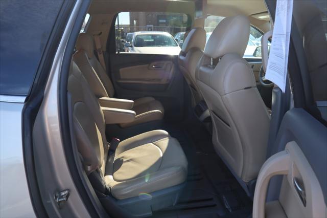 used 2010 Chevrolet Traverse car, priced at $4,995