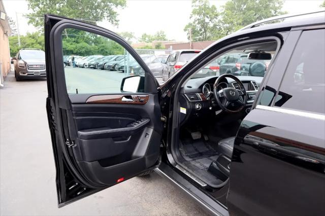 used 2012 Mercedes-Benz M-Class car, priced at $8,995