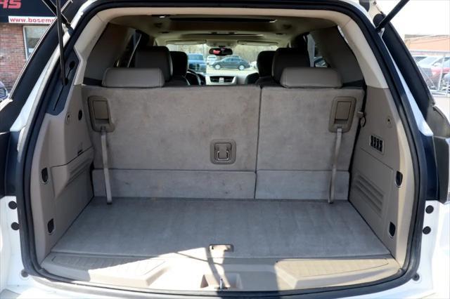 used 2013 GMC Acadia car, priced at $7,995
