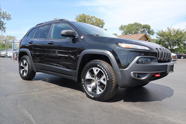 used 2015 Jeep Cherokee car, priced at $12,995