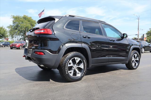 used 2015 Jeep Cherokee car, priced at $12,995