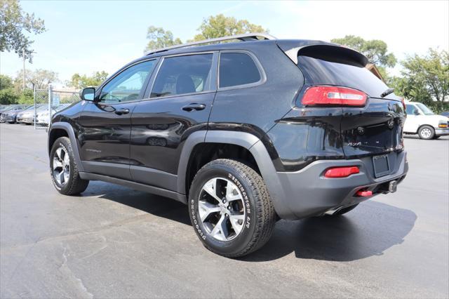 used 2015 Jeep Cherokee car, priced at $12,995