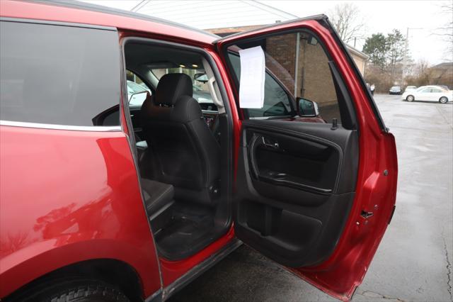 used 2014 Chevrolet Traverse car, priced at $8,995