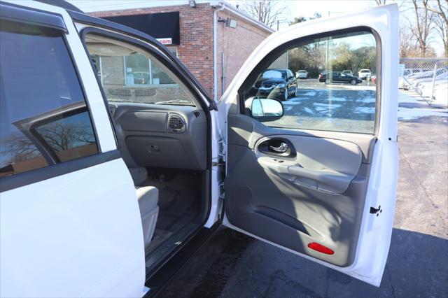 used 2007 Chevrolet TrailBlazer car, priced at $4,995